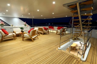 Superyacht 2 Ladies - Exterior